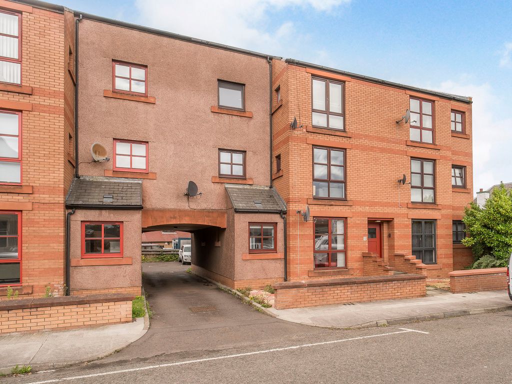 2 bed flat for sale in 105B/7 Market Street, Musselburgh EH21, £160,000