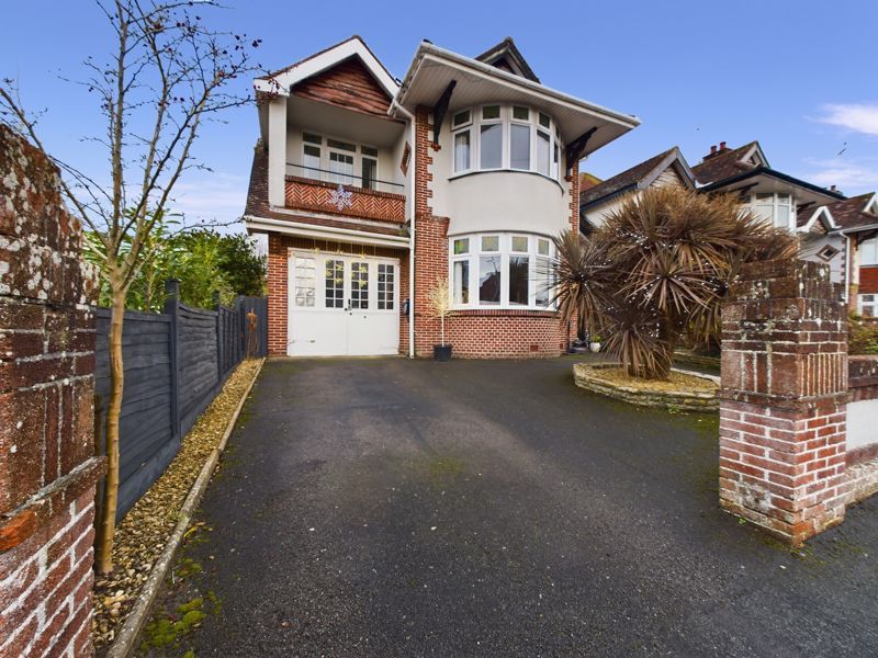 4 bed detached house for sale in St. Aubyns Avenue, Uphill, Weston