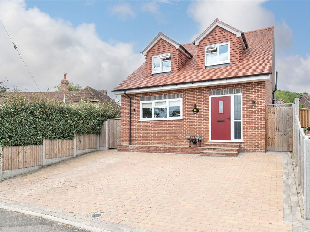 2 bed detached house for sale in Church Road, Grafty Green, Maidstone