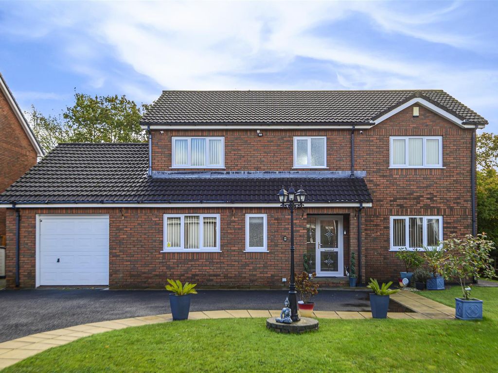 4 bed detached house for sale in Llys Pendderi, Llanelli SA14 Zoopla