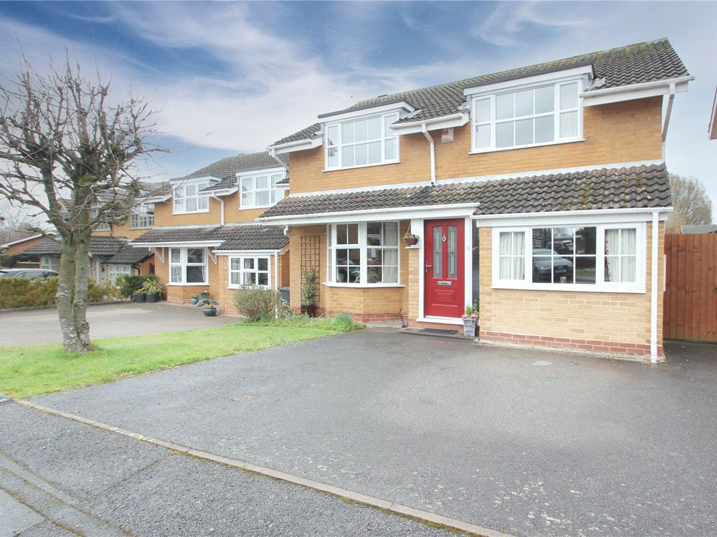 4 bed detached house for sale in Shenstone Drive, Balsall Common