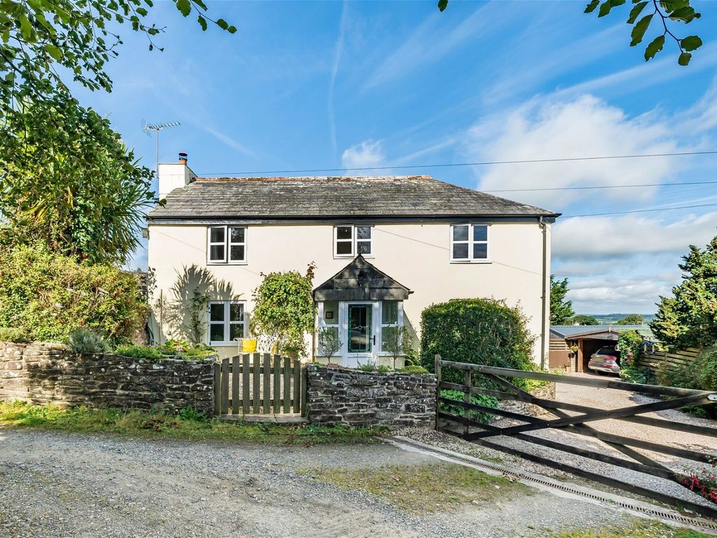 4 bed detached house for sale in Langore, Launceston PL15, £495,000