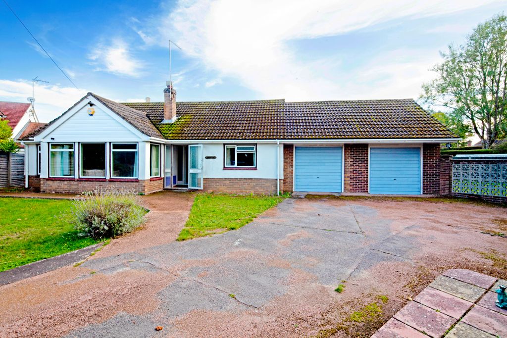 3 bed detached house for sale in Salad Days, Upper Basildon RG8 Zoopla