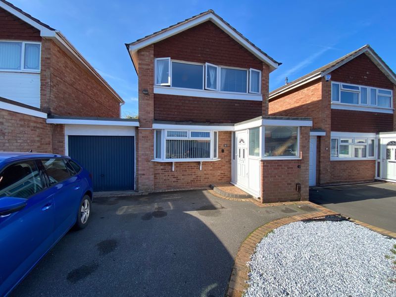 3 bed linkdetached house for sale in Orkney Close, Nuneaton CV10 Zoopla