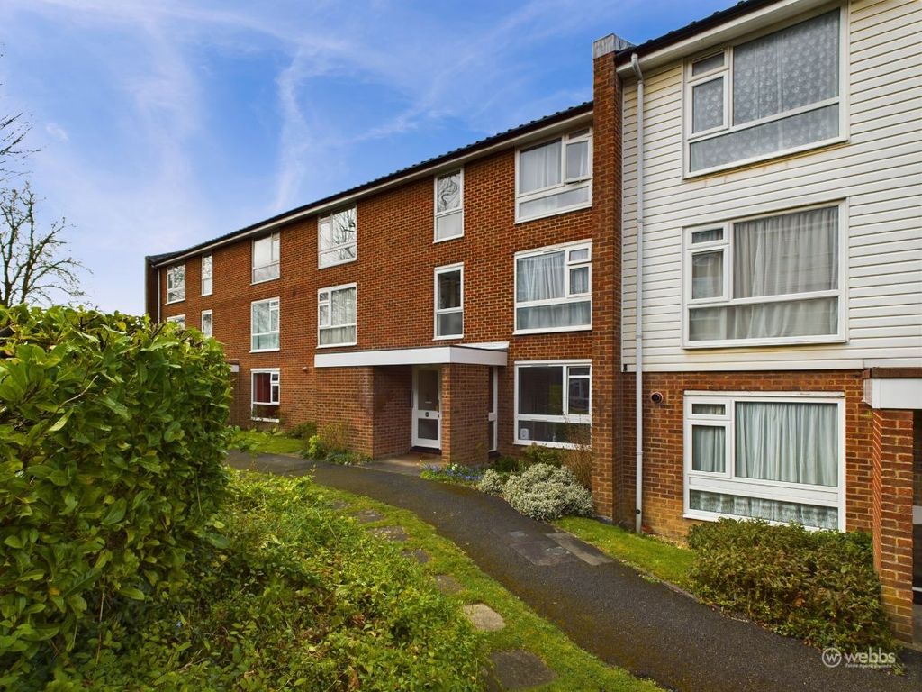 1 bed flat for sale in Holmbury Grove, Featherbed Lane, Forestdale