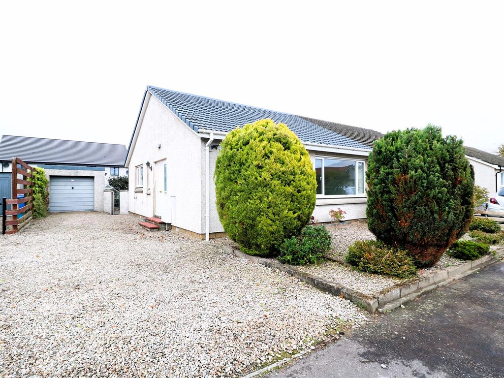 2 bed semidetached bungalow for sale in Mossmill Park, Mosstodloch