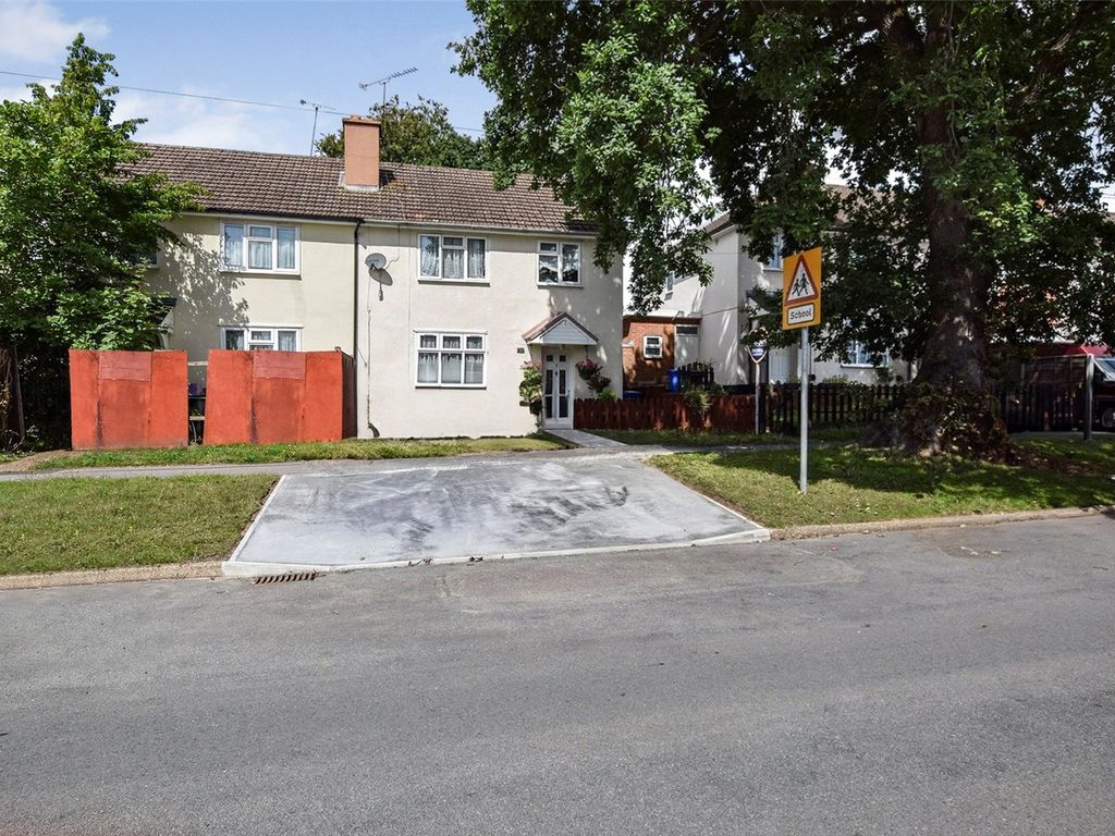 3 bed semidetached house for sale in Cripley Road, Farnborough, Hampshire GU14, £350,000 Zoopla