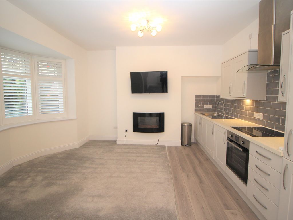 1 bed flat to rent in Garstang Road, Fulwood, Preston, Lancashire PR2 Zoopla