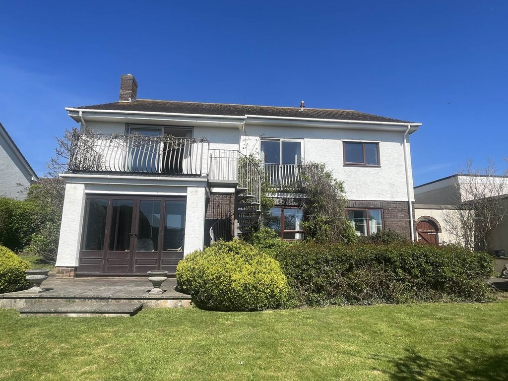 4 bed detached house for sale in Foxholes Hill, Exmouth EX8, £825,000