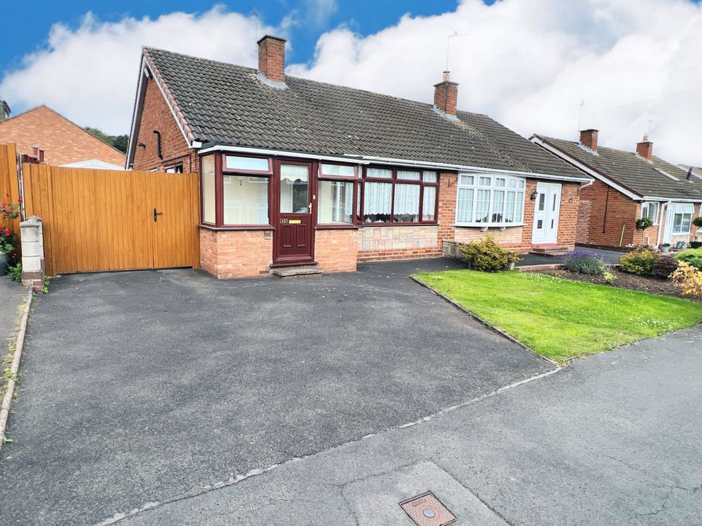 2 bed bungalow for sale in Granville Drive, Kingswinford DY6 Zoopla