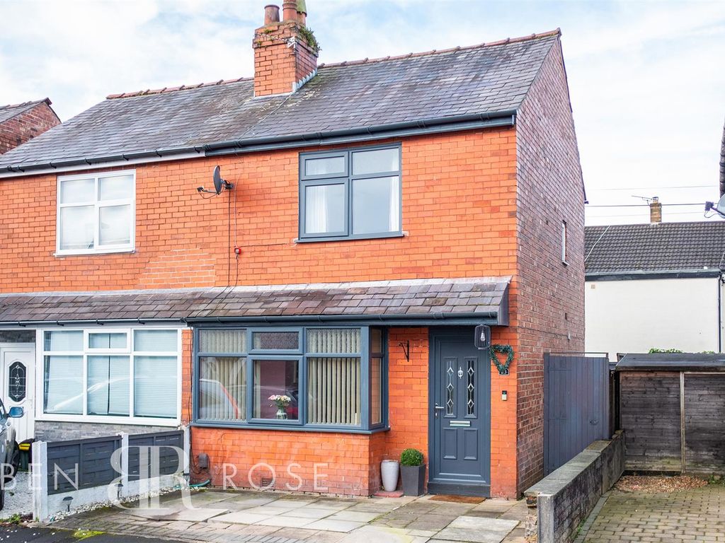 2 Bed Semi Detached House For Sale In Ruskin Avenue Leyland Pr25 £