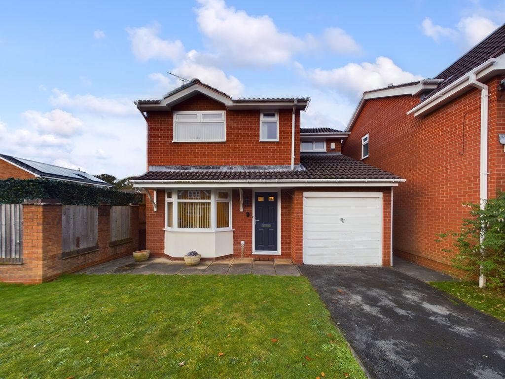 3 bed detached house for sale in Woodpecker Close, West Derby