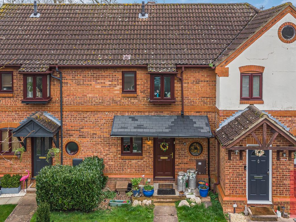 2 bed terraced house for sale in Simkins Close, Winkfield Row