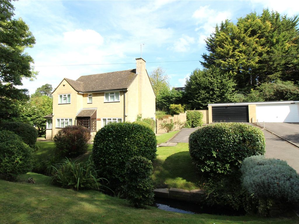 4 bed detached house for sale in School Road, Charlton Kings