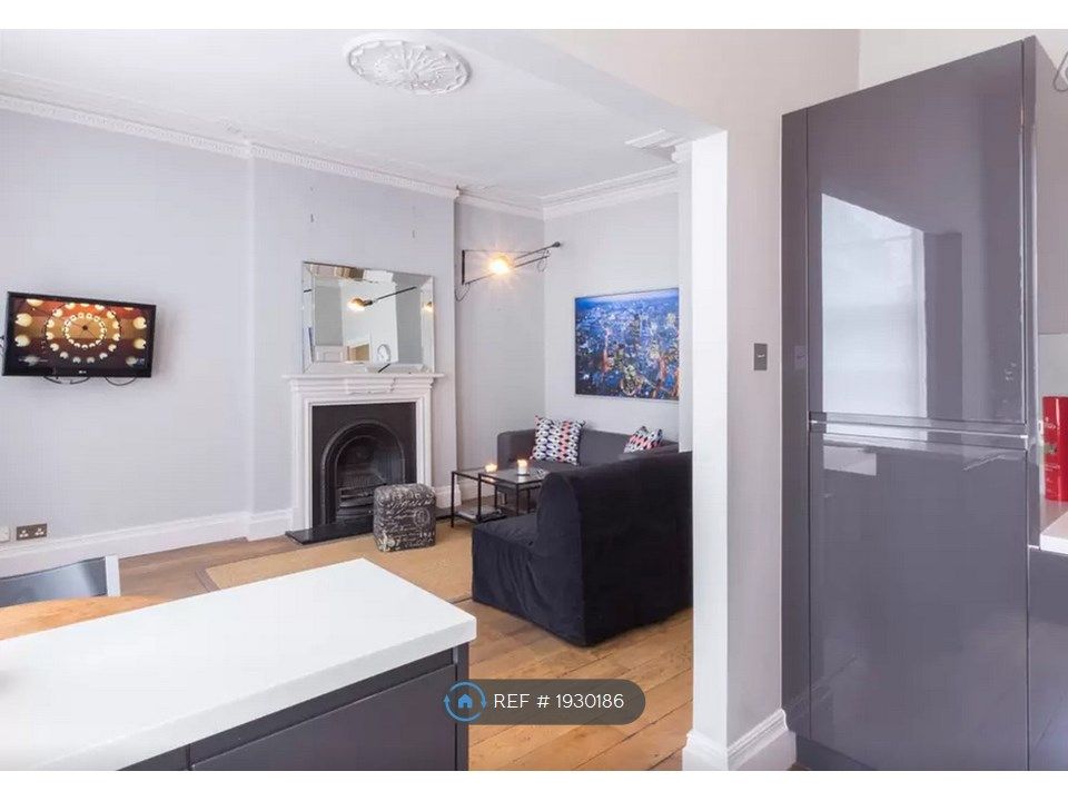 1 bed flat to rent in Warwick Avenue, London W9, £2,900 pcm Zoopla