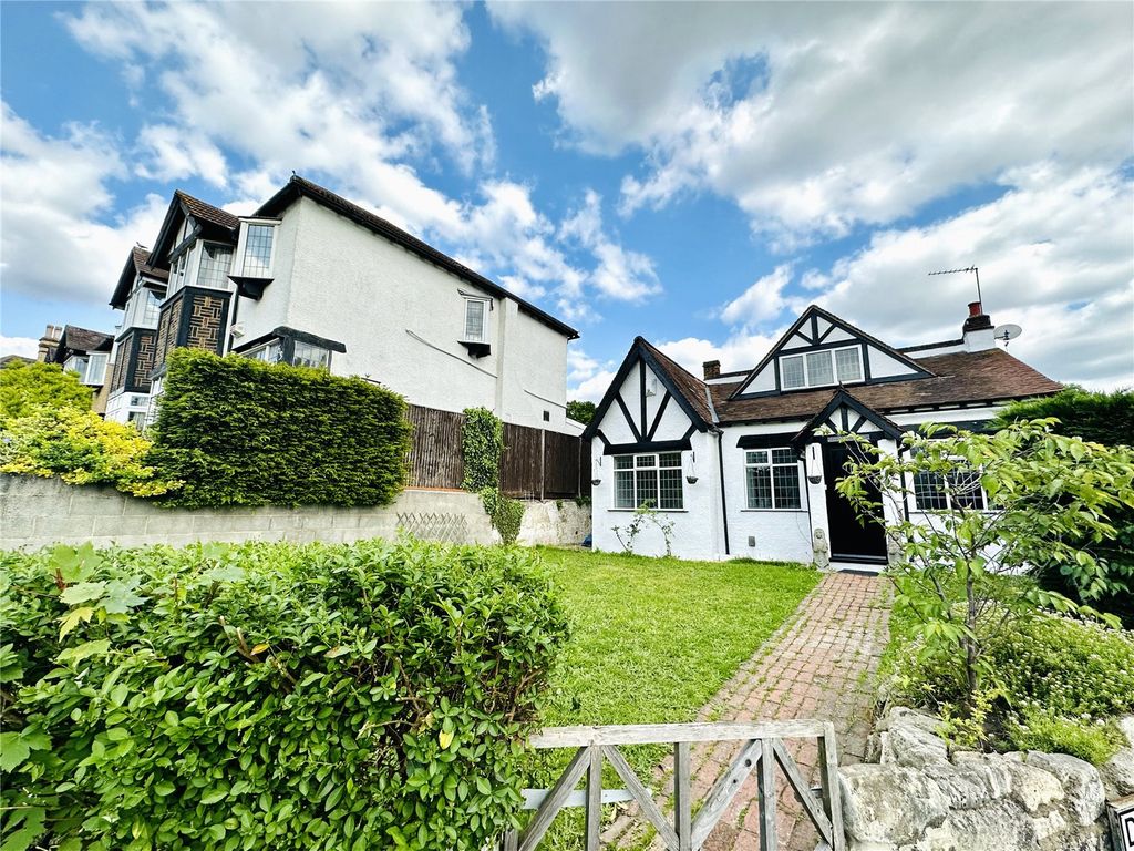 3 bed bungalow for sale in Epsom Road, Croydon, Old Town CR0 Zoopla