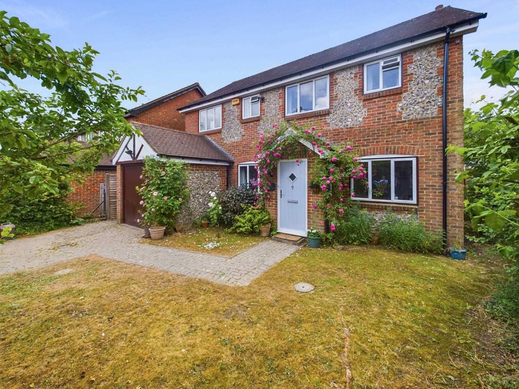 4 bed detached house for sale in Kiln Lane, Lacey Green, Princes