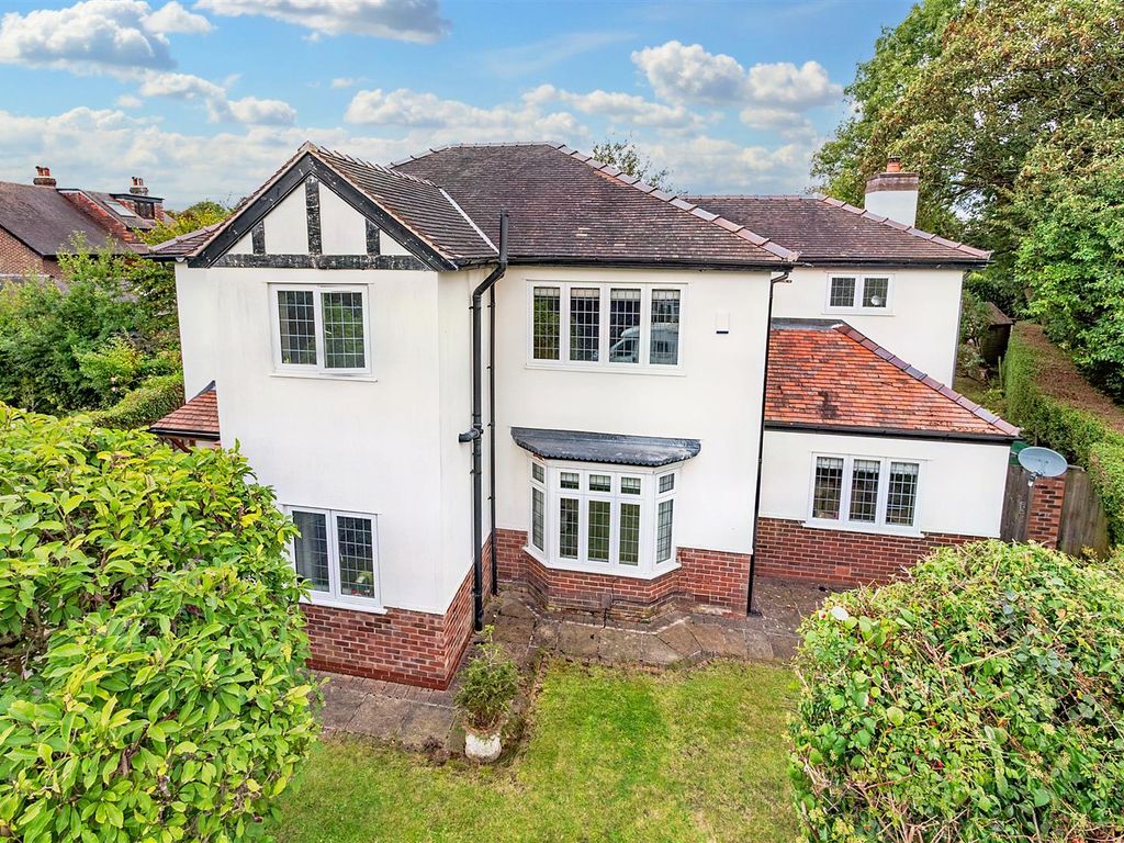 5 bed detached house for sale in Mowbray Avenue, Sale M33, £1,100,000