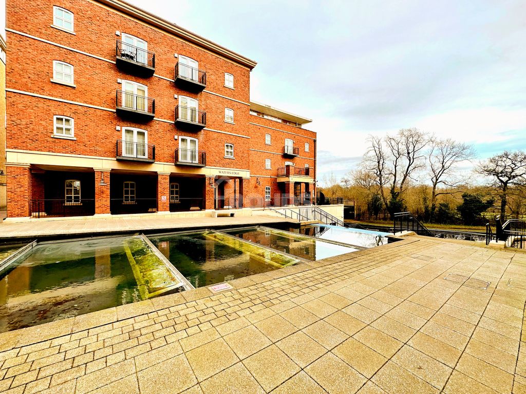 2 bed flat for sale in Waters Edge, Waterside, Shirley, Solihull, West