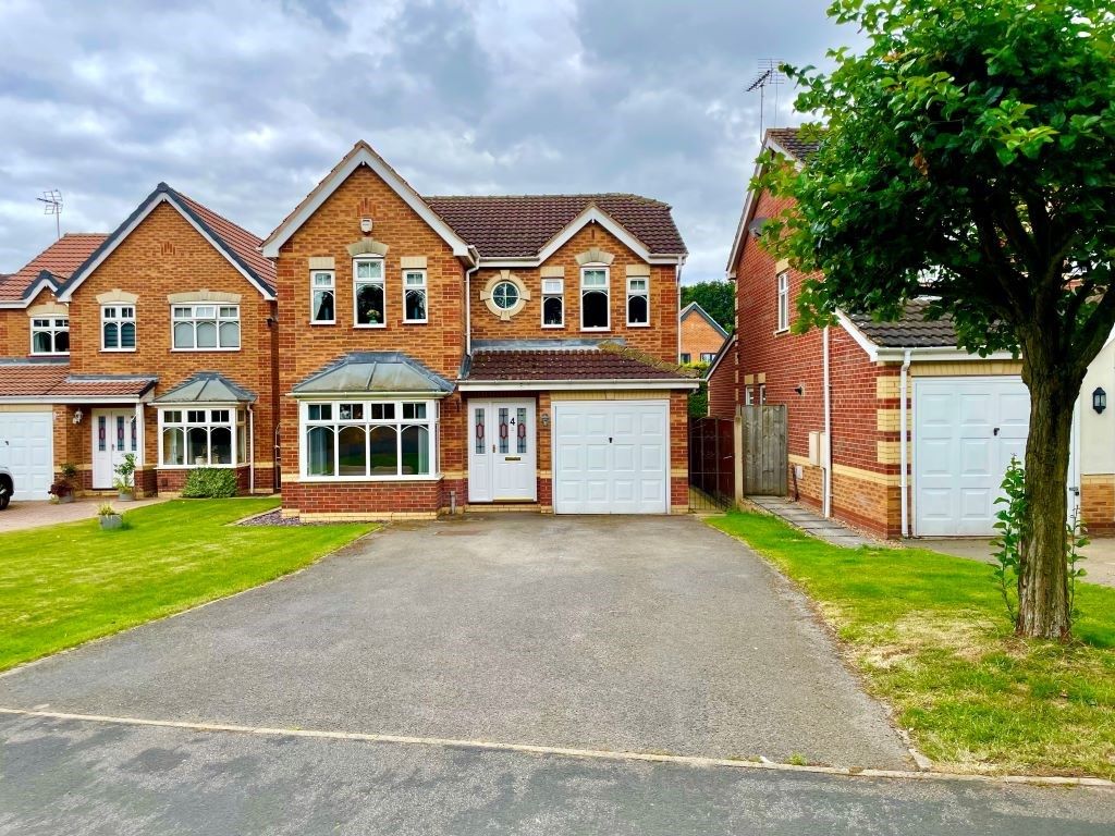 4 bed detached house for sale in Mulberry Way, Armthorpe, Doncaster DN3