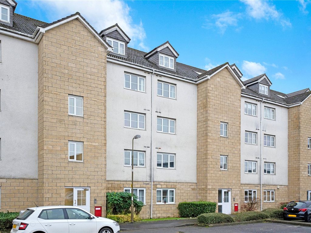 2 bed flat for sale in Queens Crescent, Livingston, West Lothian EH54
