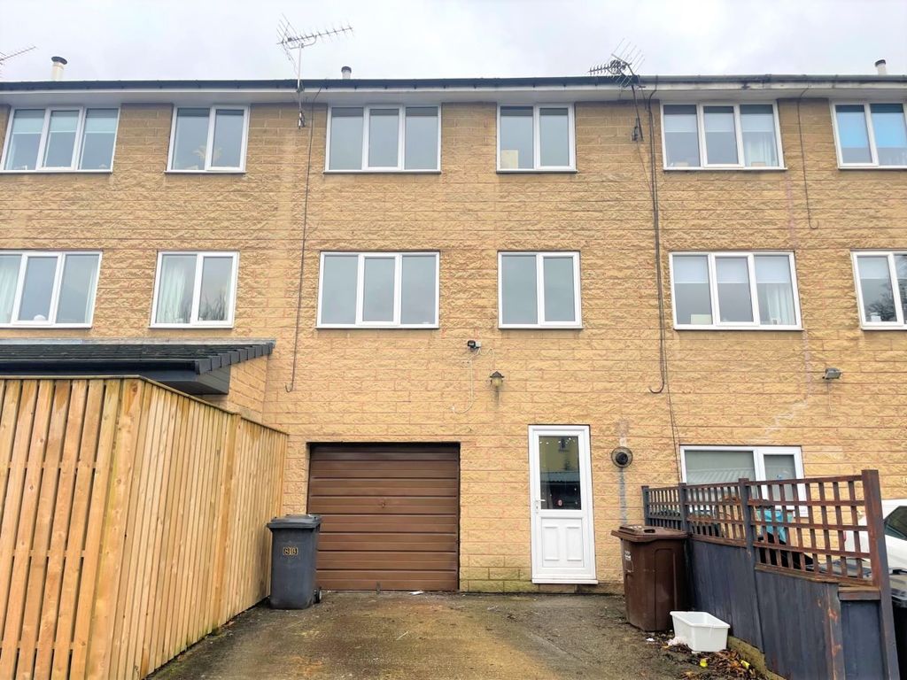 3 bed terraced house to rent in Hill, Oughtibridge, Sheffield S35