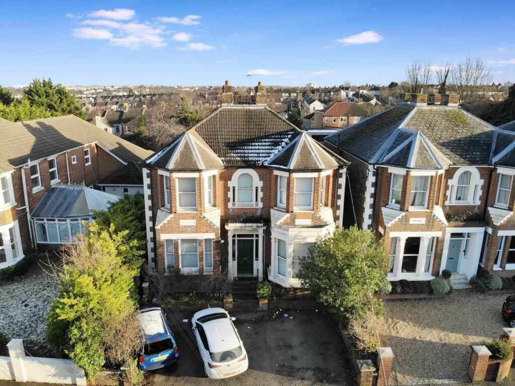 4 bed detached house for sale in Maidstone Road, Chatham ME4, £700,000
