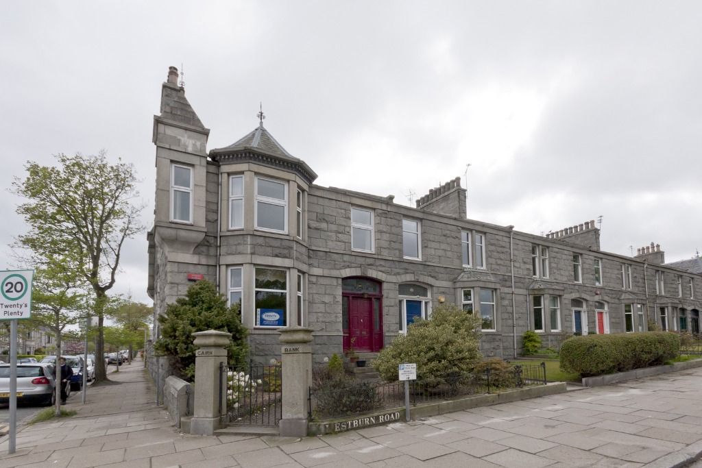 5 bed semidetached house to rent in Westburn Road, West End, Aberdeen