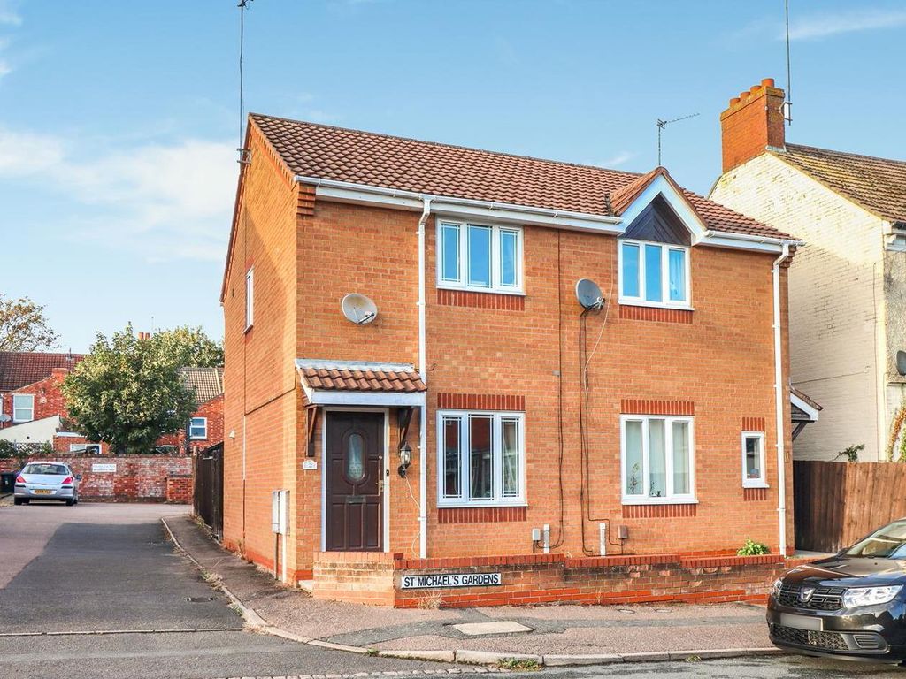 St. Michaels Gardens, Kettering NN15  