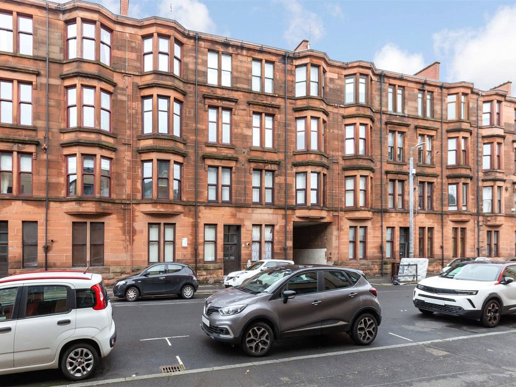3 bed property for sale in Hayburn Street, Partick, Glasgow G11, £