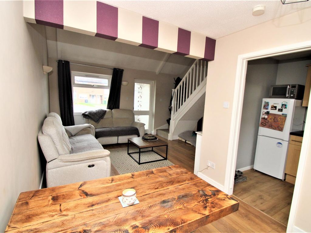 1 bed terraced house to rent in Cromers Close, Northway, Tewkesbury