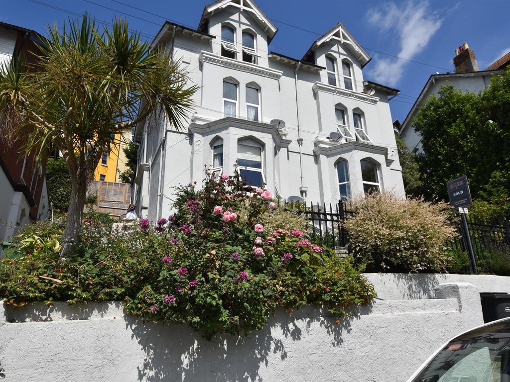 2 bed flat for sale in St. James Road, Hastings TN34 Zoopla