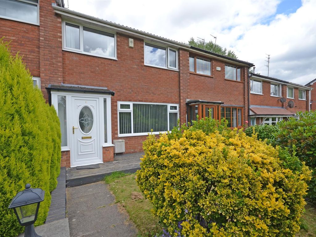 3 bed town house for sale in Knott Lanes, Bardsley, Oldham OL8, £