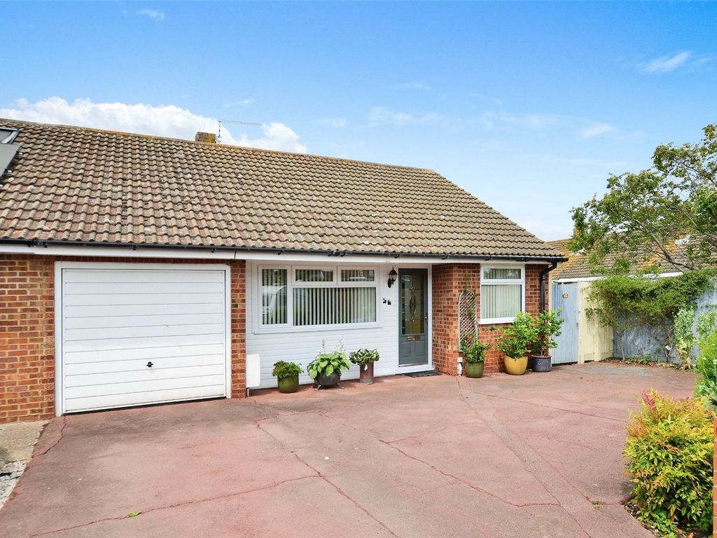 3 bed bungalow for sale in Sycamore Close, Lydd, Romney Marsh, Kent