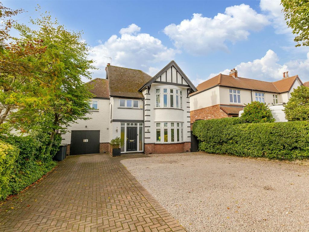 4 bed detached house for sale in Wollaton Road, Beeston, Nottingham NG9