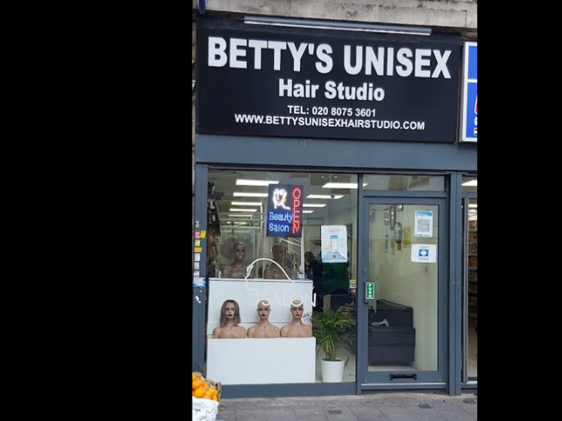 Retail premises for sale in Barking, England, United Kingdom IG11, £