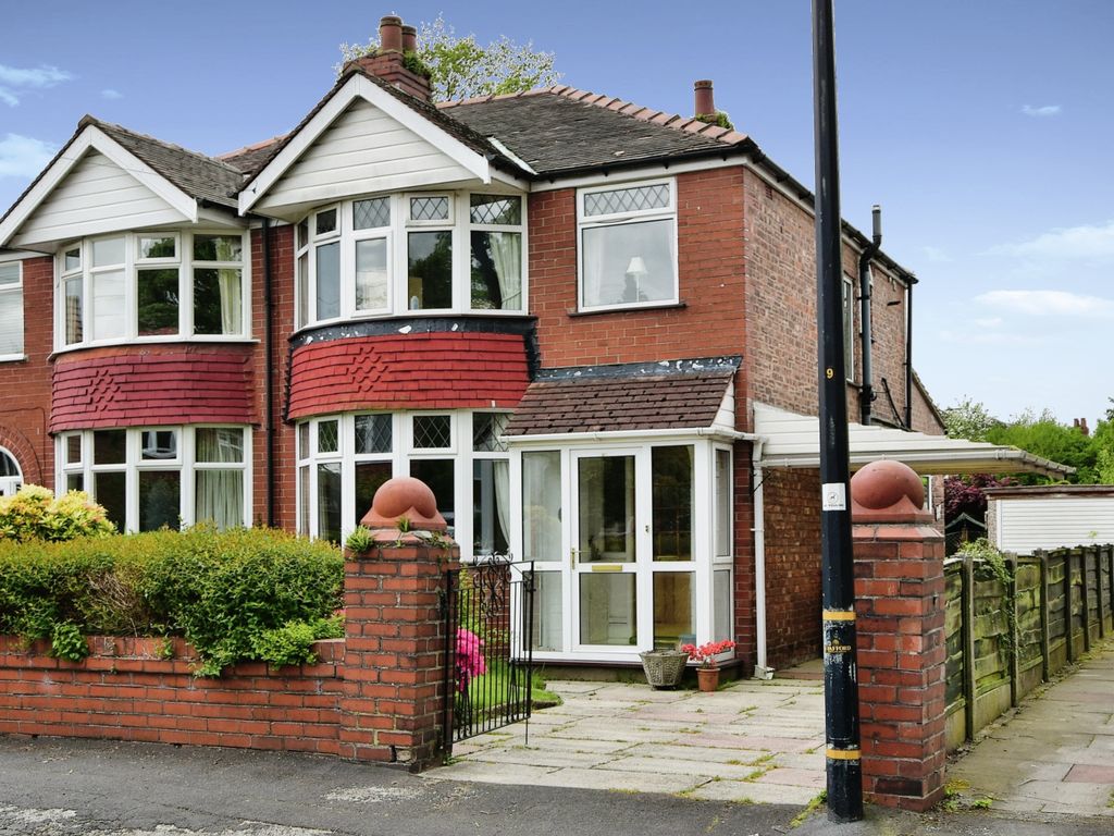 3 bed semidetached house for sale in Marford Crescent, Sale, Greater