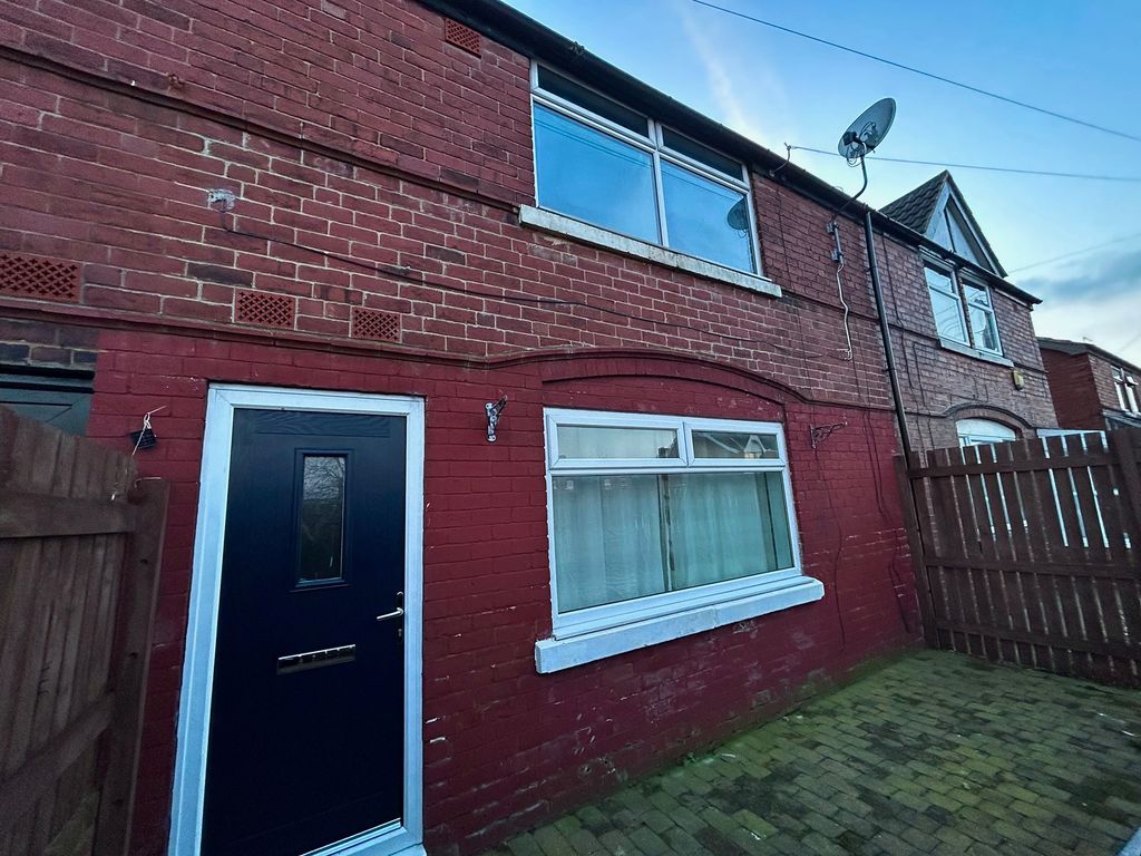 4 bed terraced house to rent in Alexandra Street, Maltby, Rotherham S66