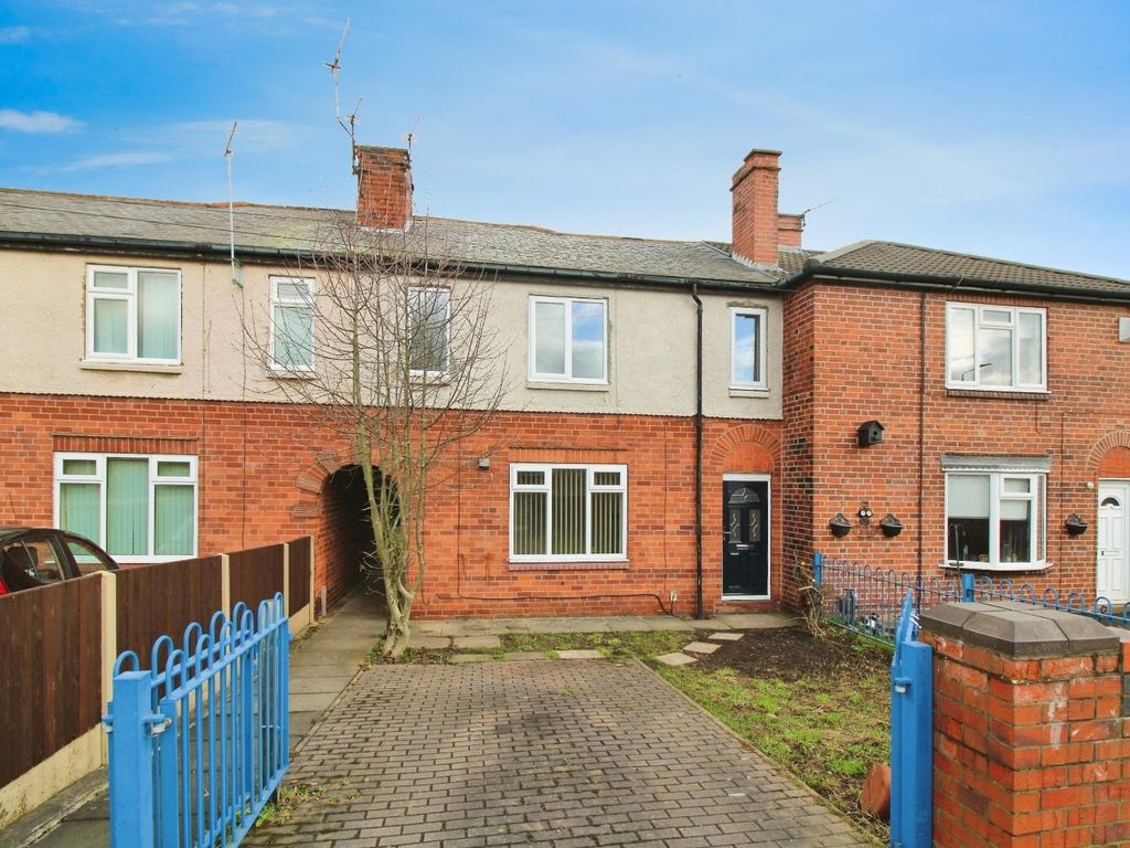 3 bed terraced house to rent in Fryston Road, Castleford, West