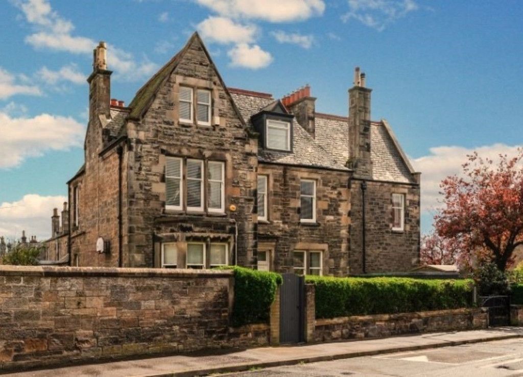 5 bed semidetached house for sale in Beveridge Road, Kirkcaldy KY1, £