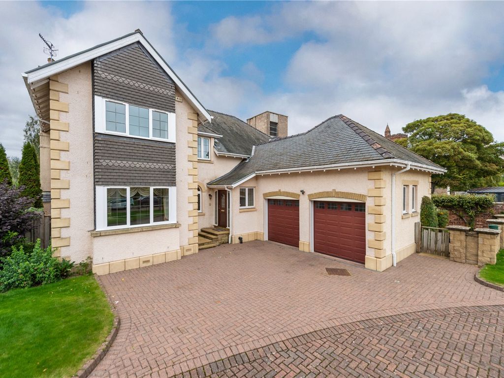 5 bed detached house for sale in Weston Gardens, Haddington, East