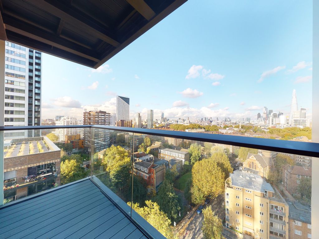 2 bed flat to rent in New Lion Way, London SE17 Zoopla