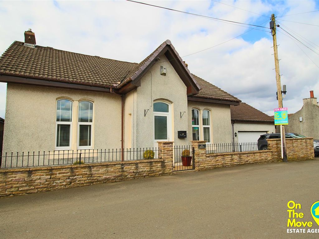 4 bed detached house for sale in Mill Road, Riggend, Airdrie ML6 Zoopla
