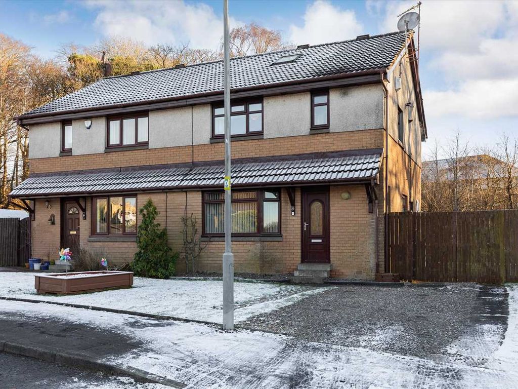 3 bed semidetached house for sale in Teesdale, Stewartfield, East