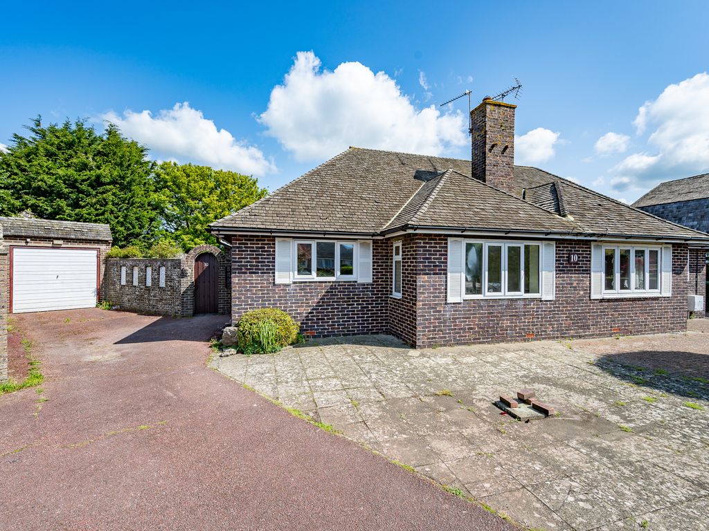 2 bed semidetached bungalow for sale in Priory Close, Pevensey Bay