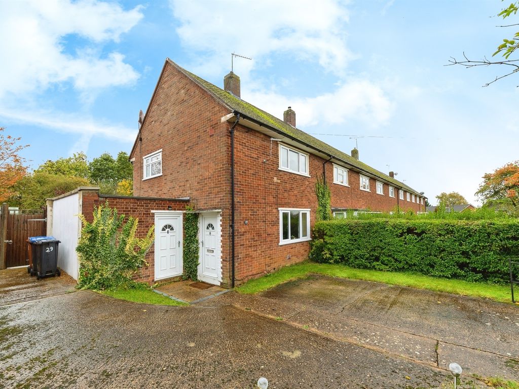 2 bed end terrace house for sale in Wheatley Road, Welwyn Garden City