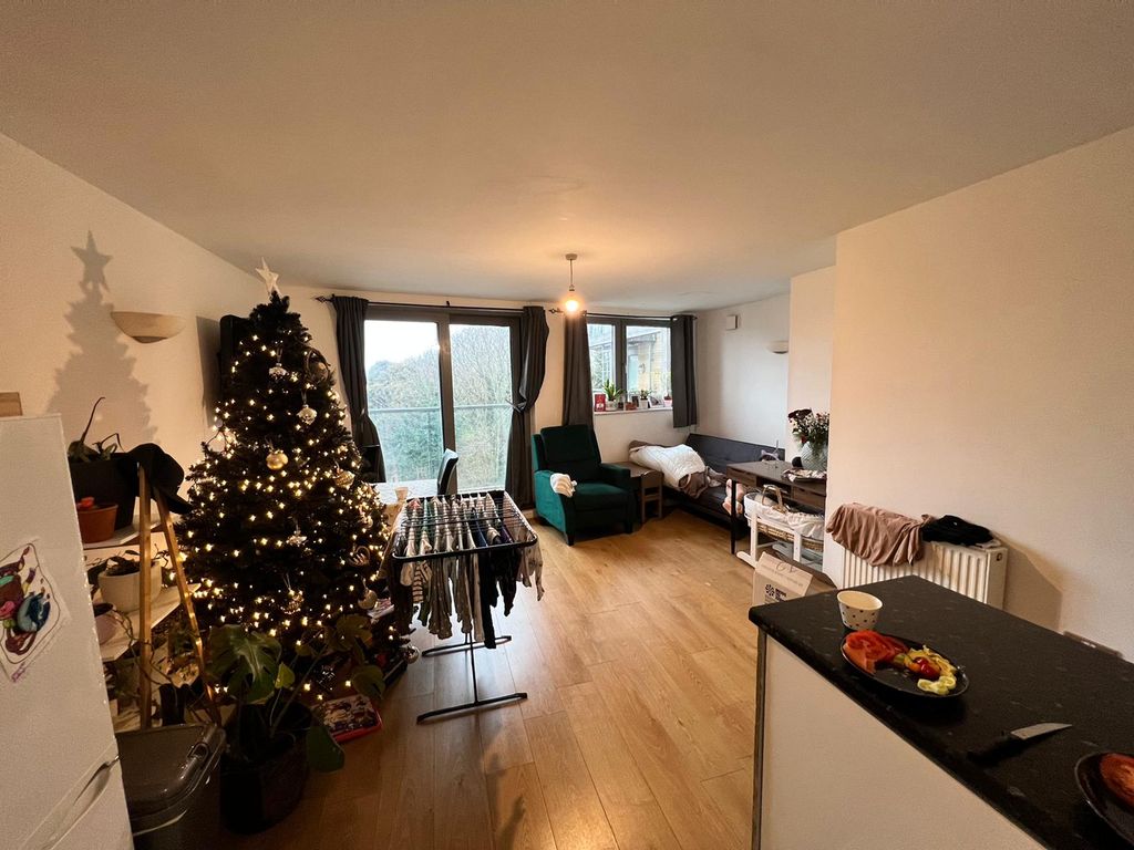 Southwark, London SE15  