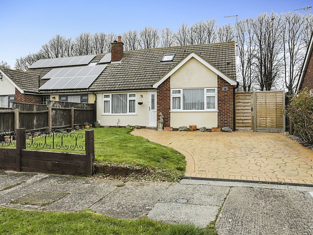 3 bed bungalow for sale in Haven Close, Felixstowe IP11 Zoopla