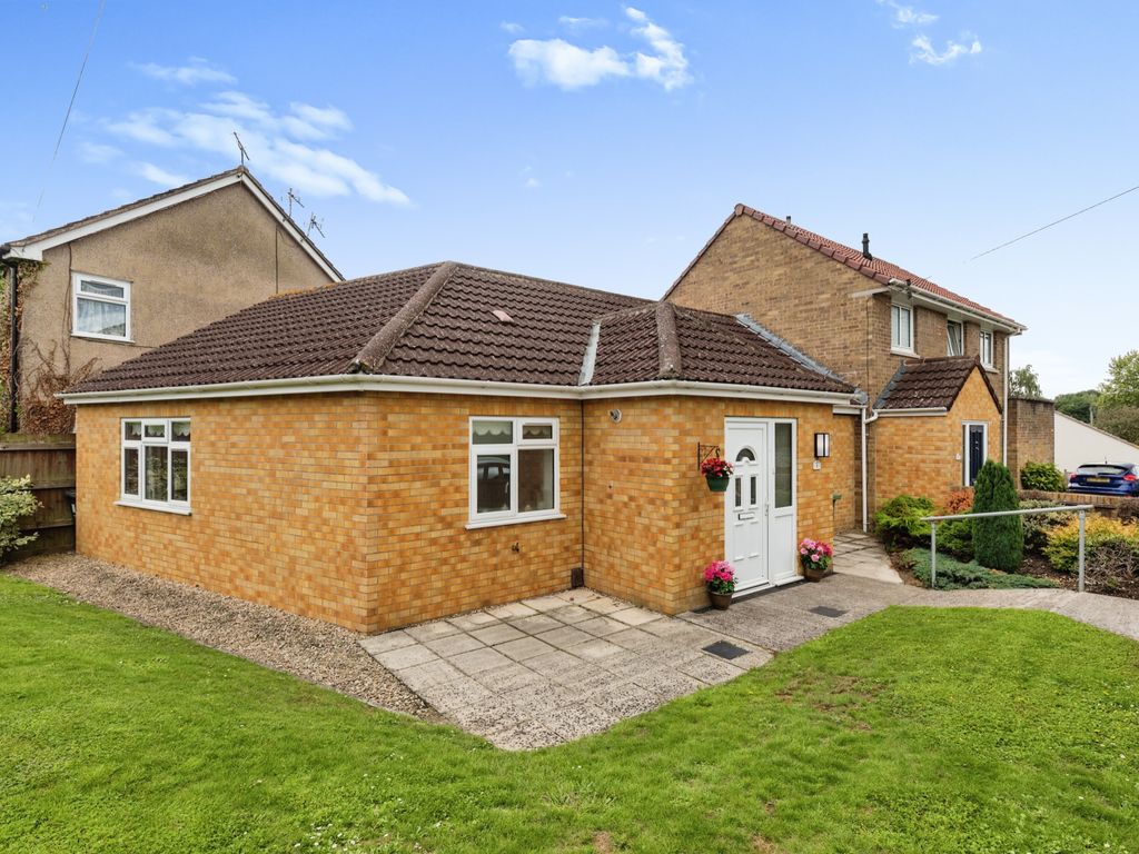 2 bed semidetached bungalow for sale in Crown Gardens, Warmley BS30