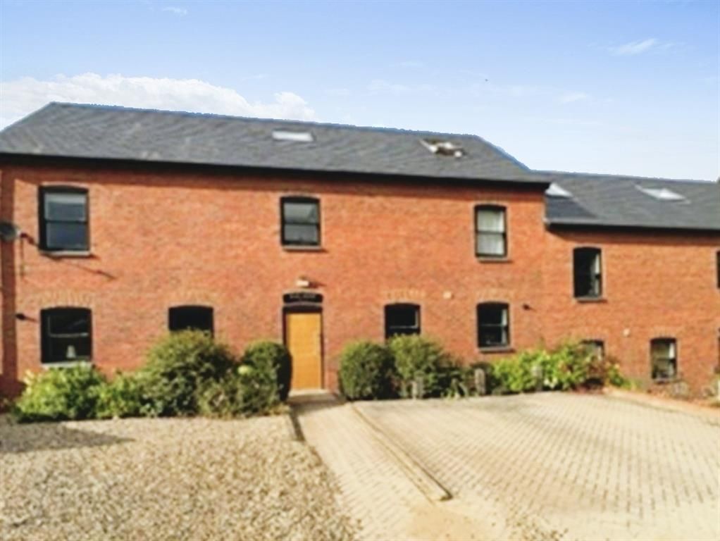 2 bed flat for sale in The Stocks, Cosgrove, Milton Keynes MK19 Zoopla